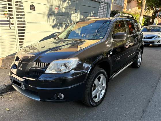 MITSUBISHI AIRTREK 2.4 4X4 16V GASOLINA 4P AUTOMÁTICO MITSUBISHI AIRTREK 2.4 4X4 16V GASOLINA 4P AUTOMÁTICO